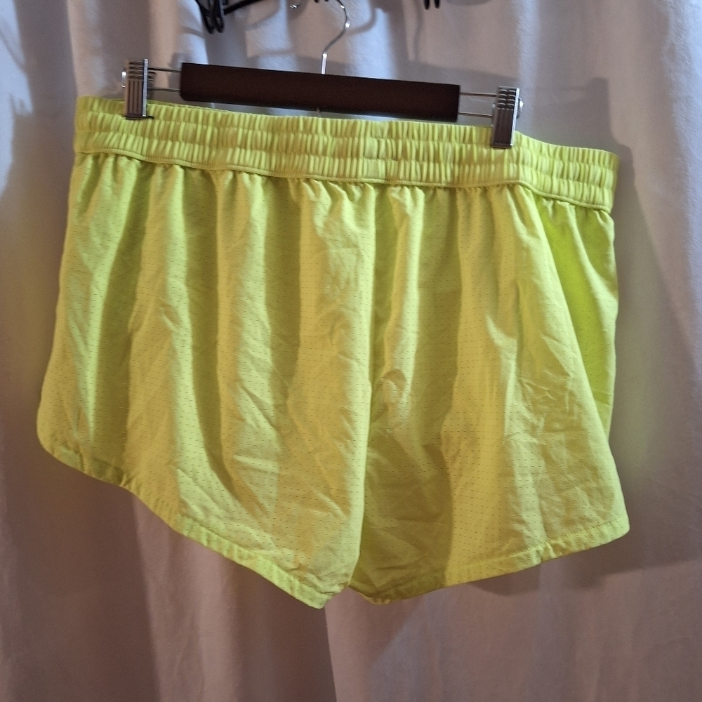 DSG Yellow Runnning Shorts XL
